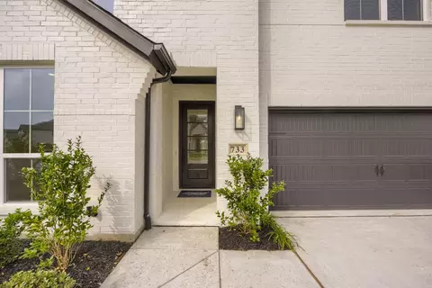Exterior - 733 Red Cedar Rd, Haslet, TX 76052 photo 2 of 2