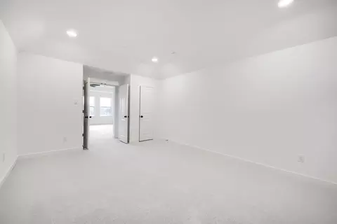 Bedroom - 733 Red Cedar Rd, Haslet, TX 76052 photo 5 of 7