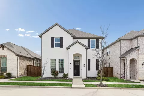 704 Waterbrook Pkwy, Argyle, TX 76226