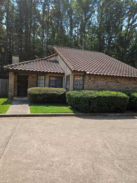 5454 Financial Plz #16-B, Shreveport, LA 71129