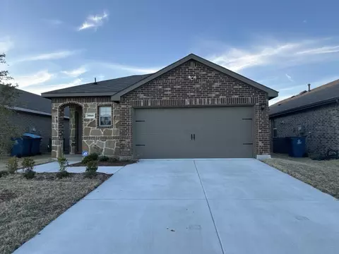 1050 Rio Bravo Dr, Forney, TX 75126