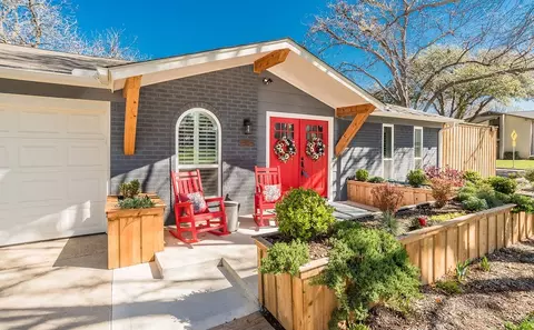 2901 Mark Dr, Arlington, TX 76013