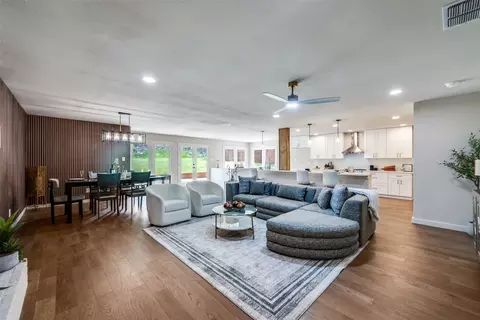 1509 Trafalgar Rd, Fort Worth, TX 76116