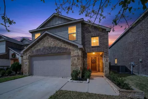 1720 Ackerly Dr, Forney, TX 75126