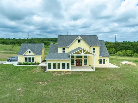 2025 County Road 1792, Sunset, TX 76270