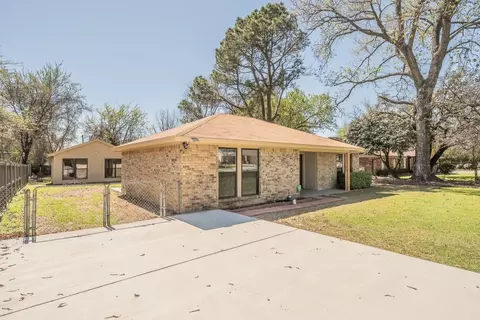 4102 Lorraine Dr, Arlington, TX 76017