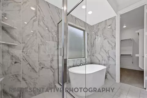 Bath - 1717 Cornwall Ave, Haslet, TX 76052 photo 3 of 6