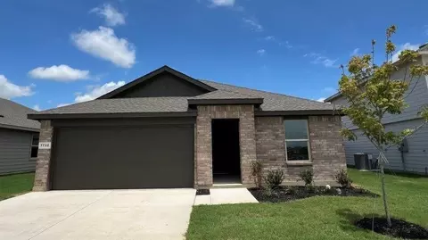 7732 Royal Fern Dr, Ponder, TX 76259