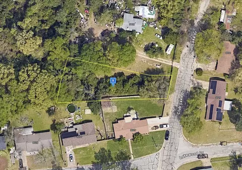3128 Club Lake Dr, Tyler, TX 75702
