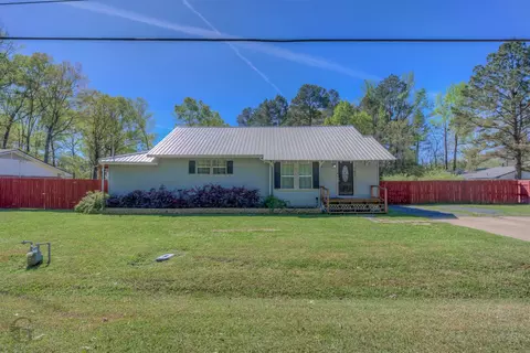 141 W Mckinley Ave, Haughton, LA 71037