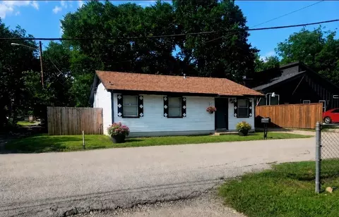 3318 Spencer St, Greenville, TX 75401