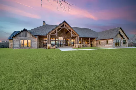 5165 Hartlee Field Rd, Denton, TX 76208