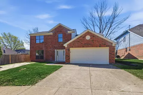 610 Squaw Creek Ct, Arlington, TX 76018