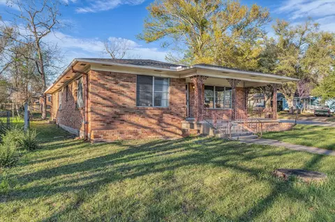 721 Main St, Teague, TX 75860