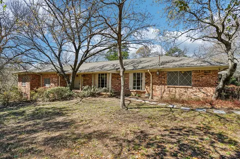 1215 Hill City Dr, Duncanville, TX 75116