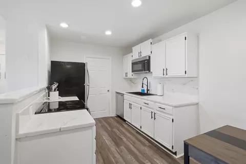 Kitchen - 3069 Hells Gate Loop #32, Strawn, TX 76475 photo 1 of 3