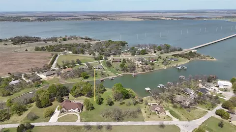 14 Sunset Ln, Corsicana, TX 75109