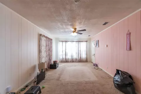 Living - 1304 Westover Dr, Anson, TX 79501 photo 3 of 4