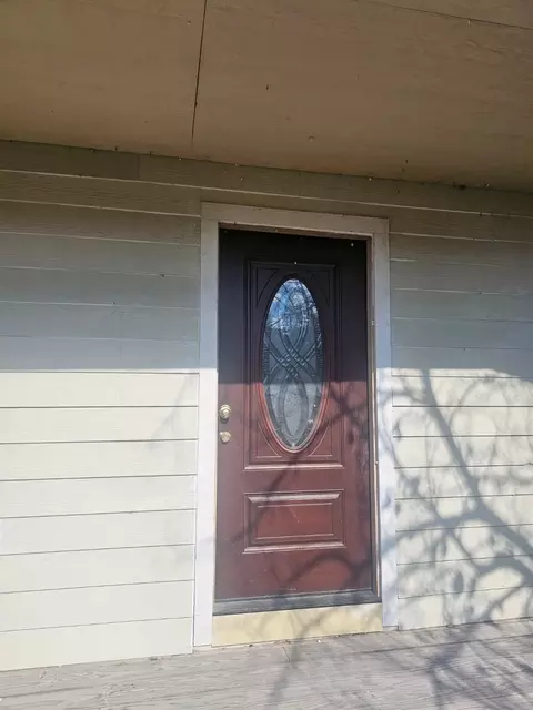 110 Choctaw Trl, Whitney, TX 76692