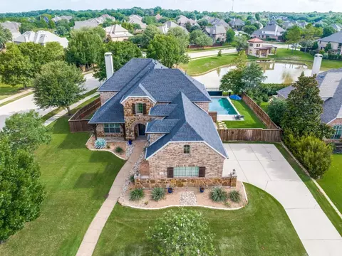 301 Foxcroft Ln, Keller, TX 76248
