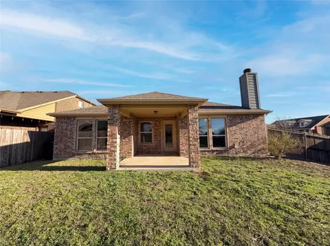 Exterior - 5591 Coventry Dr, Prosper, TX 75078 photo 2 of 4