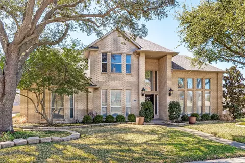 3807 Keystone Ct, Carrollton, TX 75007
