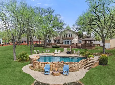 114 Hulan Dr, Kerens, TX 75144