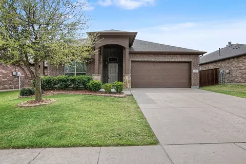 3004 Beaver Creek Dr, Fort Worth, TX 76177