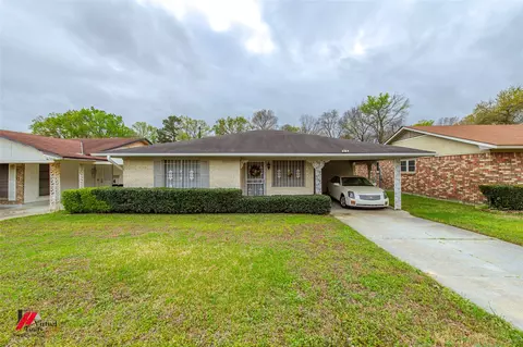 2209 Murphy St, Shreveport, LA 71103