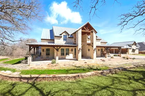 133 E Bozeman Ln, Fort Worth, TX 76108