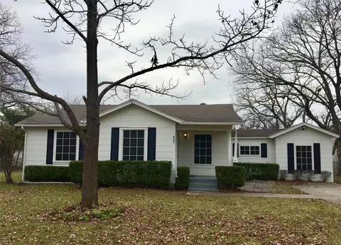 425 S Locust St, Mesquite, TX 75149