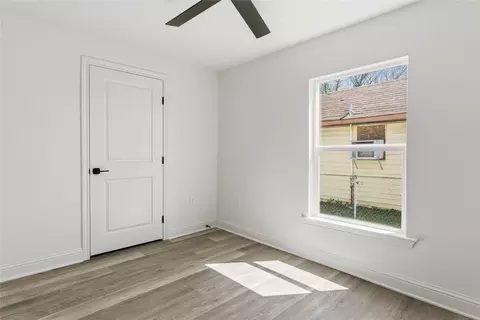 Bedroom - 815 Garrison St, Waco, TX 76704 photo 4 of 4