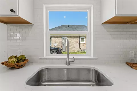 Kitchen - 815 Garrison St, Waco, TX 76704 photo 5 of 5