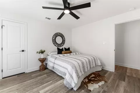 Bedroom - 815 Garrison St, Waco, TX 76704 photo 2 of 4