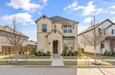 4315 Smokey Quartz Ln, Arlington, TX 76005