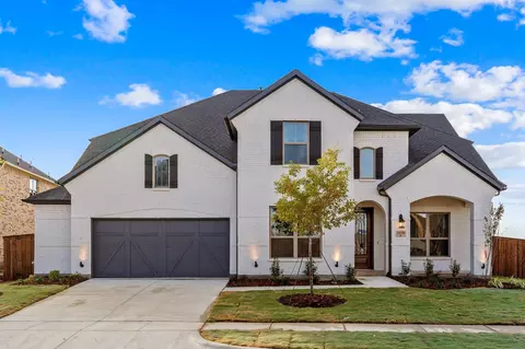 1800 Trotter Trl, Aubrey, TX 76227
