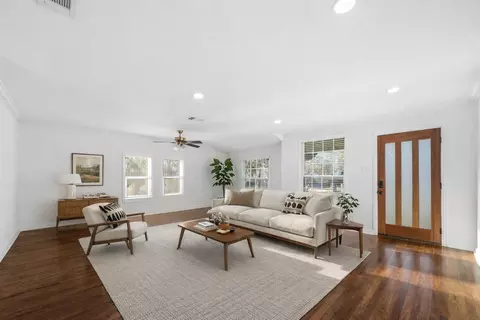 1654 Hansboro Ave, Dallas, TX 75224