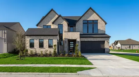 271 Lantern Ridge Dr, Aledo, TX 76008