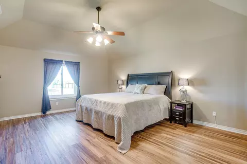 Bedroom - 515 Morrow Rd, Springtown, TX 76082 photo 1 of 2