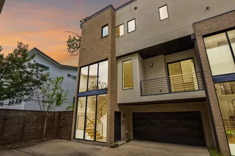 1851 Summit Ave #4, Dallas, TX 75206