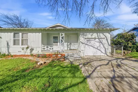 2616 Putnam St, Fort Worth, TX 76112