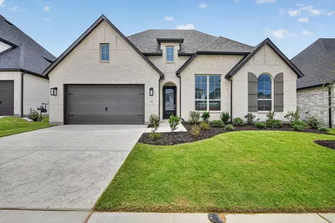 936 Mumms Field Dr, Fort Worth, TX 76247
