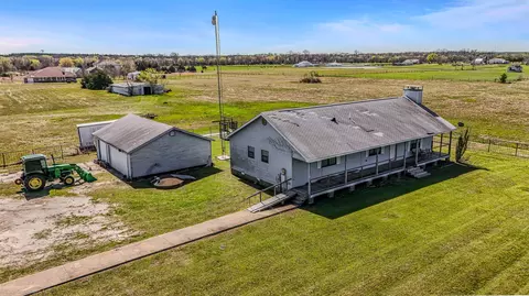 7340 High Meadow Dr, Terrell, TX 75160