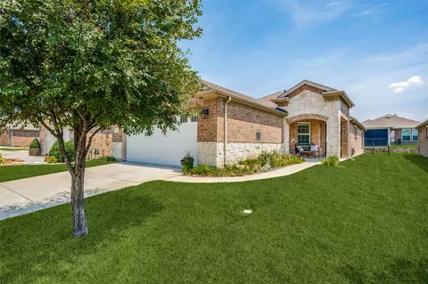 6726 Hickory Creek Dr, Frisco, TX 75036