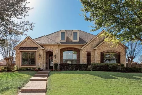 376 Redstone Dr, Sunnyvale, TX 75182