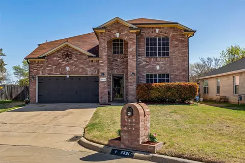 7331 Tree Ridge Ct, Fort Worth, TX 76133