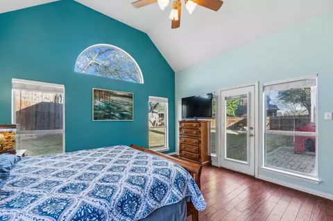 Other - 403 Hideaway Ct, Euless, TX 76039 photo 3 of 5