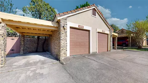 4246 Cuesta Dr #3, Irving, TX 75038