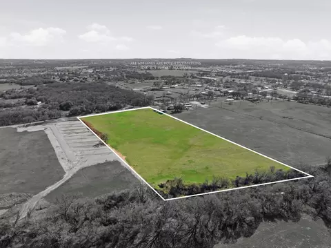 3120 Holbrook Rd, Springtown, TX 76082