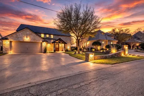 140 Oyster Bay, Graford, TX 76449